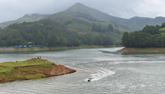 Coimbatore - Munnar - Thekkady - Kovalam - Trivandrum - Coimbatore